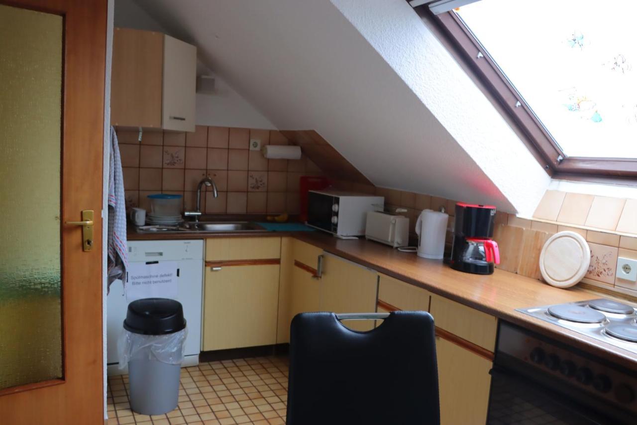 Zimmer Im Pott Schalke Gelsenkirchen Exterior photo